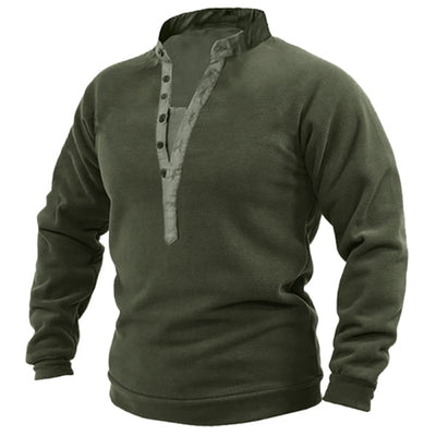 Grüner Militärpullover