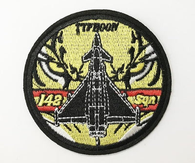 Leicht patches army